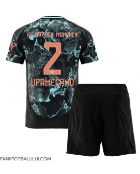 Bayern Munich Dayot Upamecano #2 Echipament de Fotbal Replică 2024-25 Copii Deplasare (+ Șorturi)